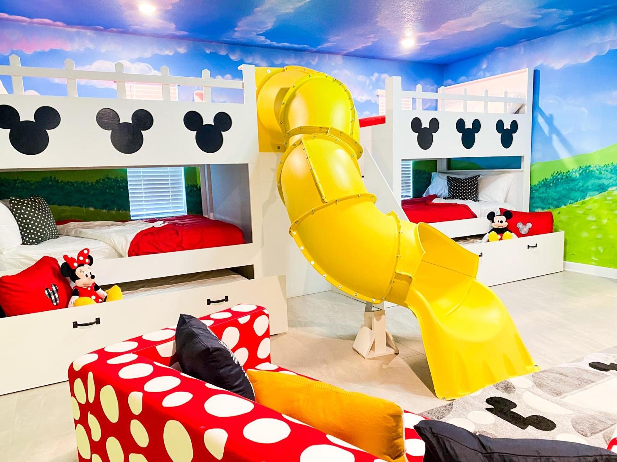 Magical Family Vacation Home Near Disney World At Storey Lake, Star Wars Gameroom, Pool, Theater, Mickey Slide, Sleeps Up To 28 Kissimmee Buitenkant foto